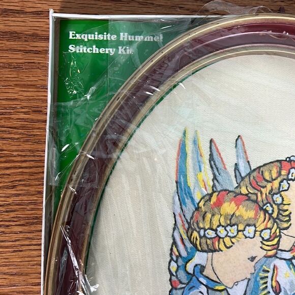 Vintage NIB Hummel Needlecraft Crewel "Kneeling Angels " Kit - Picture 8 of 9